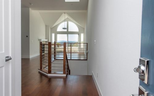 2067 Stonefield Ln, Santa Rosa, CA 95403-0952