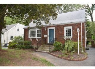 135 Taylor Ave, Dedham, MA 02026-5105