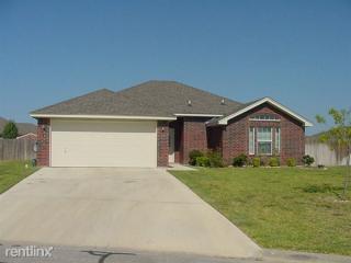 2111 Flagstaff Dr, Killeen TX  76543-5245 exterior