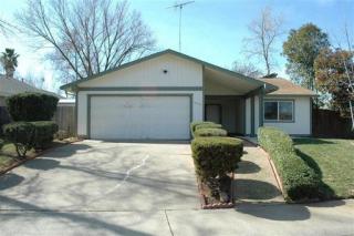 10004 Biscanewoods Way, Sacramento CA  95827-2331 exterior