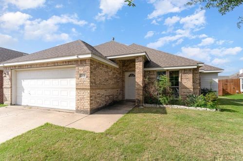 2616 Pennington Dr, Garland, TX 75048-4359