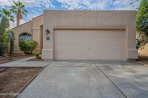 2711 Camino De La Caterva, Tucson, AZ 85742-9265