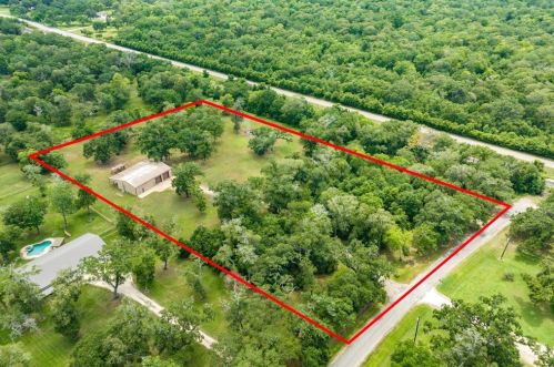 1210 County Road 201a, Angleton, TX 77515-7628