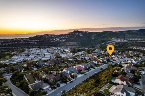 2832 Calle Guadalajara, San Clemente CA  92673-3516 exterior