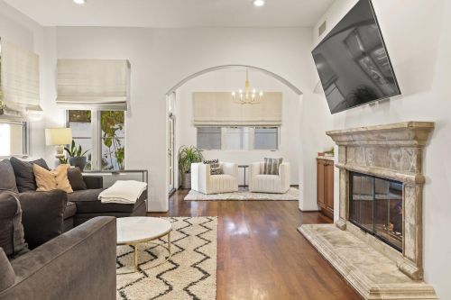 4384 Modoc Rd, Santa Barbara CA  93110-1836 exterior