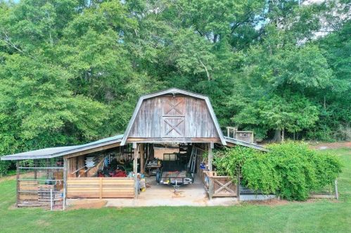 170 Main St, Hull, GA 30646-1547