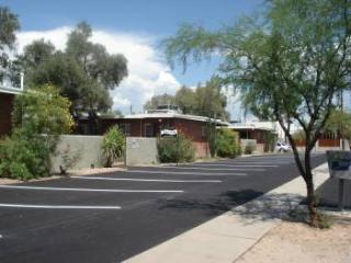 1211 9th St, Tucson AZ  85719-5472 exterior