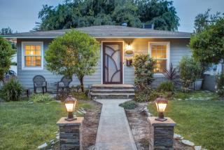 433 Fairview St, Burbank, CA 91505-3528