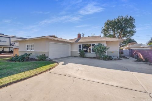 4130 Acacia St, Riverside, CA 92503-3625