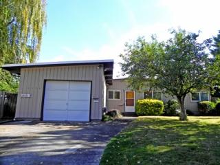 3475 Danna Ct, Eugene OR  97405-3849 exterior