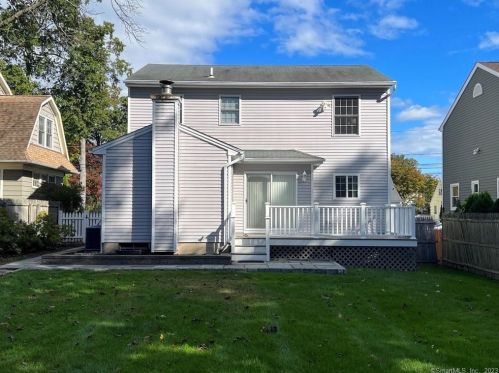 37 Barbara Dr, Norwalk, CT 06851-5306