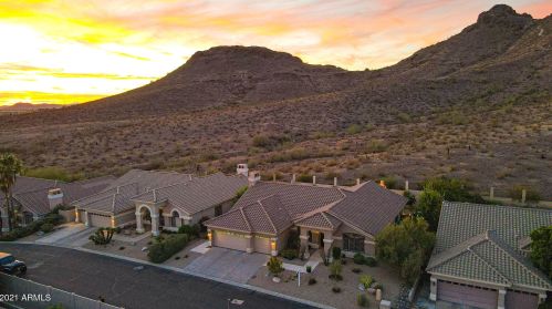 1454 Acoma Dr, Phoenix, AZ 85022-4455