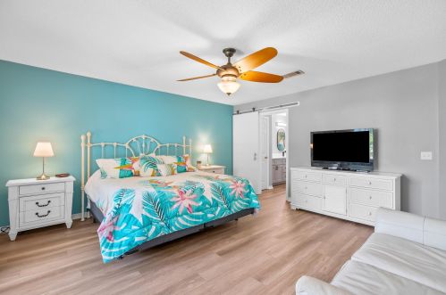 1939 Alfred Blvd, Gulf Breeze FL  32566-7332 exterior