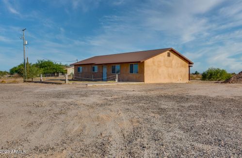 36448 Buckeye Rd, Tonopah, AZ 85354-7736