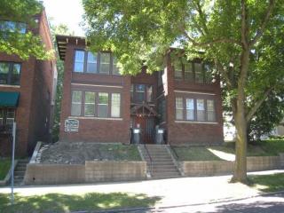 250 Marshall Ave, Saint Paul MN  55102-4307 exterior