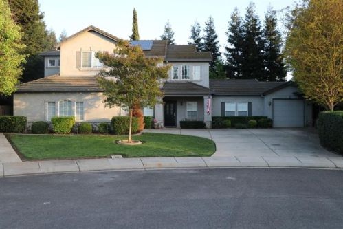 5250 Flor Ct, Linden, CA 95236-9564