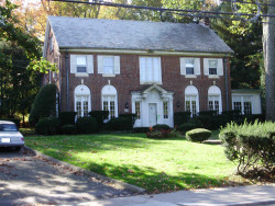 154 Beacon St, Newton, MA