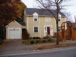 971 Beacon St, Newton, MA 02459-1722