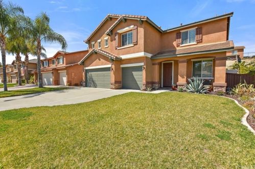 17289 Woodentree Ln, Riverside, CA 92503-6791