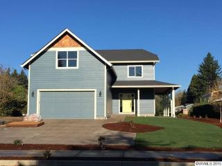 377 Water St, Stayton, OR 97383-0017