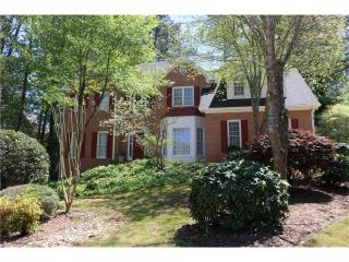 241 Shyrewood Dr, Lawrenceville, GA 30043-6449