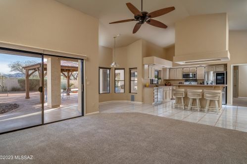 7409 Riverbank Loop, Tucson AZ  85715-3459 exterior