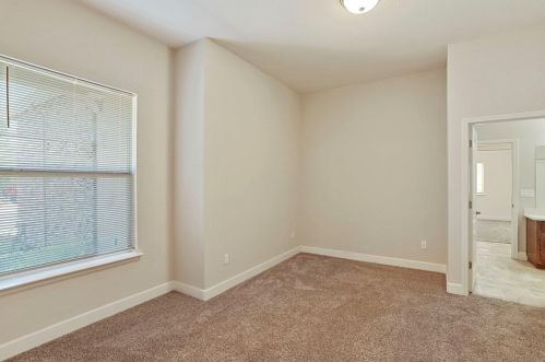 10881 St Moritz Cir, Stockton CA  95209-4357 exterior