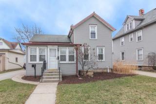 7409 University Ave, Madison, WI 53562-3111