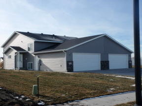 3316 62nd Ave, Fargo, ND 58104-7652