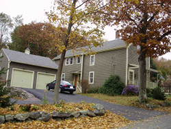 52 Cummings Rd, Newton, MA 02459-1753