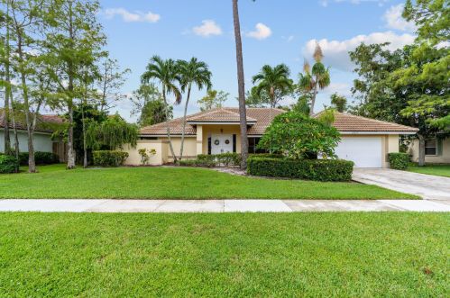 13617 Northumberland Cir, West Palm Beach, FL 33414-8931