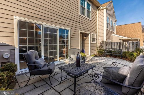 163 Orchard Ct, Blue Bell, PA 19422-2824