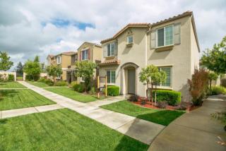 7933 English Oak Cir, Gilroy, CA 95020-2537