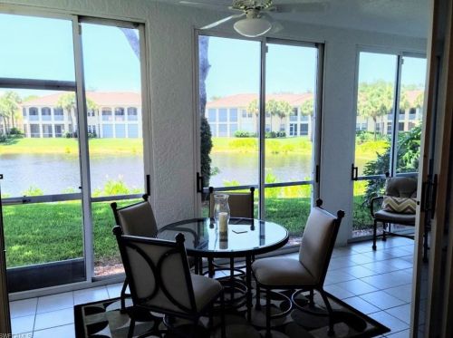 900 Lambiance Cir, Naples, FL 34108-6801