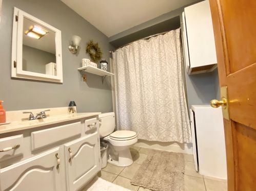 414 Mckenney St, Nelson IL  61021-1628 exterior