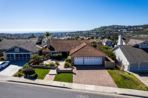 2832 Calle Guadalajara, San Clemente CA  92673-3516 exterior