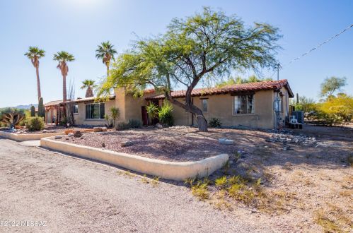 6441 Abington Rd, Tucson, AZ 85743-9796