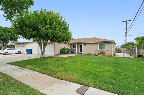 8896 Pembroke Ave, Riverside, CA 92503-2102