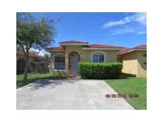 12213 214th Ln, Miami, FL 33177-5968