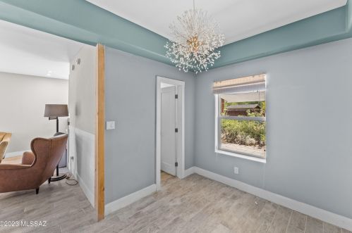 948 10th Ave, Tucson AZ  85705-7624 exterior