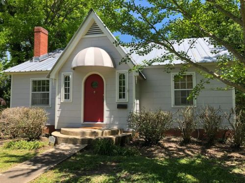 405 Walnut Ave, Demopolis AL  36732-2905 exterior