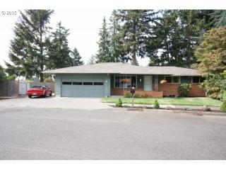 303 170th Ave, Portland, OR 97230-6222