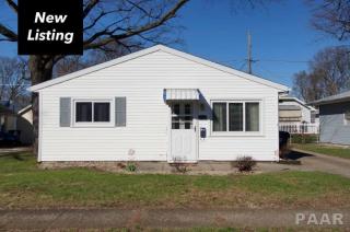 1011 Black St, Pekin, IL 61554-4957