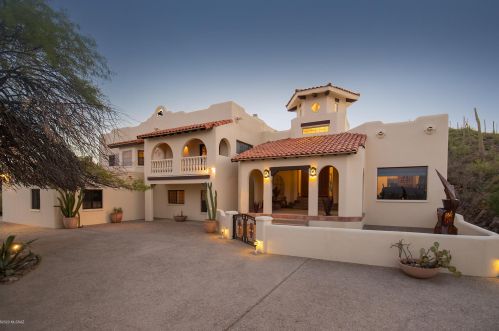 4650 Crestview Cir, Tucson, AZ 85745-9206