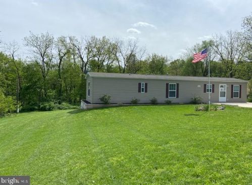 4780 Herbst Rd, Red Lion, PA 17356
