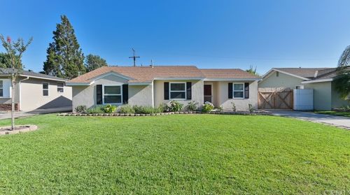 434 Leeside St, Glendora, CA 91741-4227