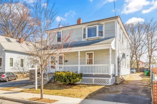 65 Court St, Medford MA  02155-2607 exterior
