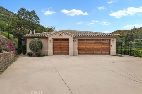 9063 Old Castle Rd, Valley Center CA  92082-5503 exterior