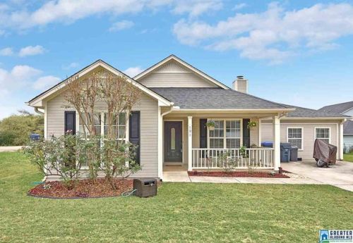 131 Pebble Ln, Alabaster, AL 35007-6510