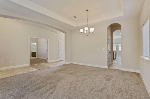 10881 St Moritz Cir, Stockton CA  95209-4357 exterior